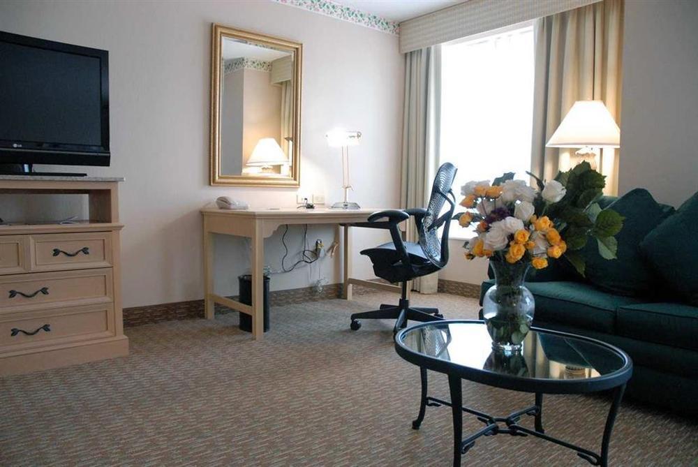 Hilton Garden Inn Atlanta Northpoint Альфаретта Номер фото