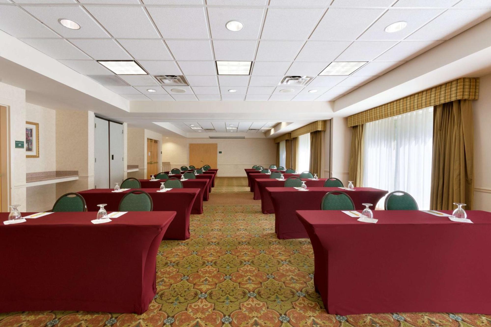 Hilton Garden Inn Atlanta Northpoint Альфаретта Экстерьер фото