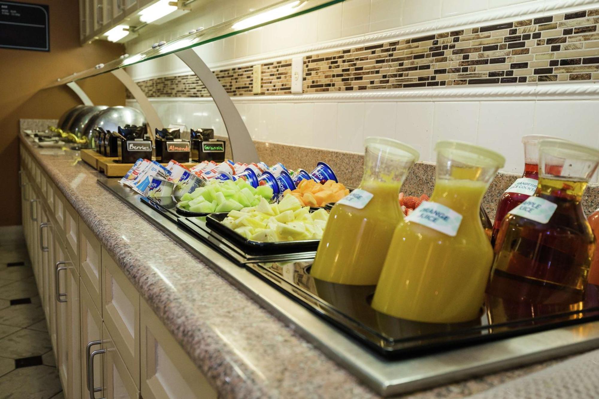 Hilton Garden Inn Atlanta Northpoint Альфаретта Экстерьер фото