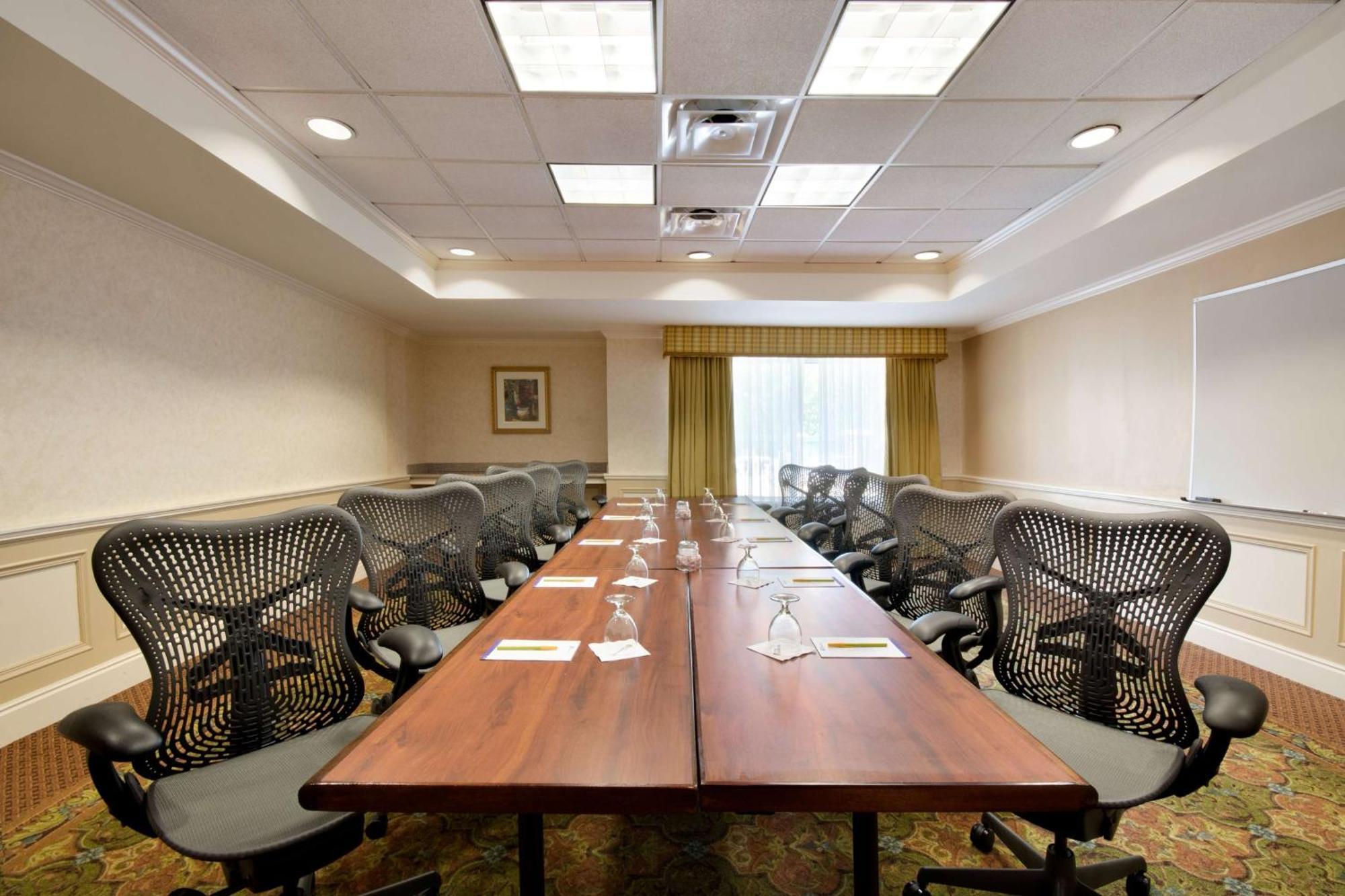 Hilton Garden Inn Atlanta Northpoint Альфаретта Экстерьер фото